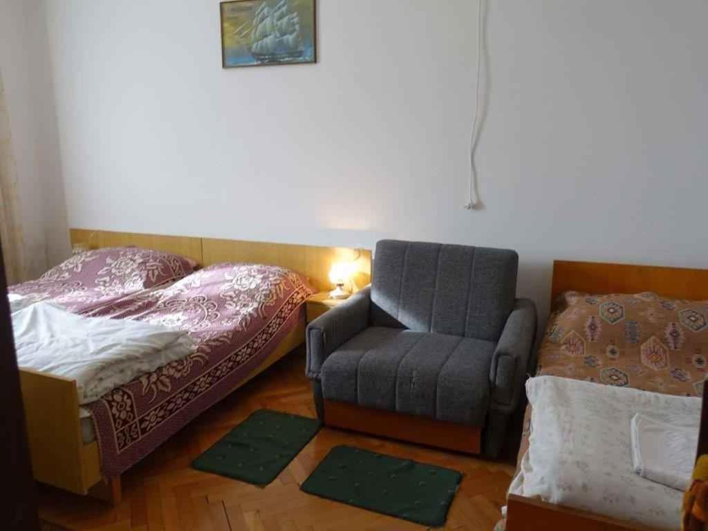 Apartment In Omisalj - Insel Krk 39736 Omišalj Exterior foto